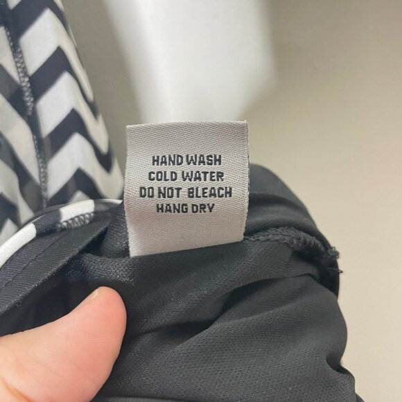 Guess Y2K Small Black White Strapless Sweetheart Flowy Chevron High Low Dress - Picture 5 of 9